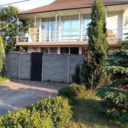 Тownhouse 84 Petropavlovskaya Borshchagovka Exterior foto